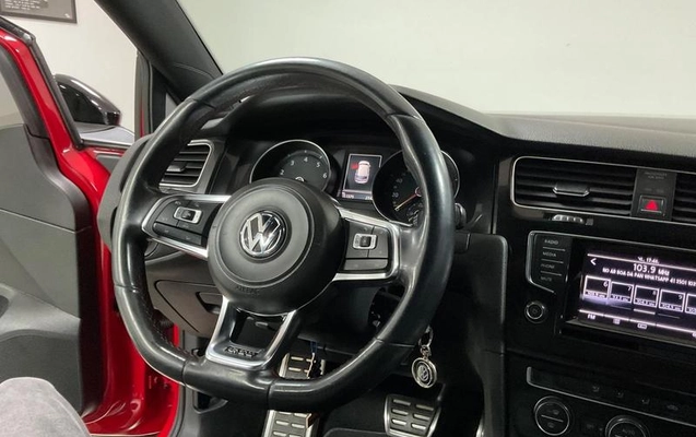 imagem-https://www.socarrao.com.br/sc-vehicle-images-prod/3373988/1788436277866-8405440_9_B_245585135e.jpeg