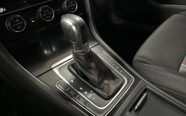 imagem-https://www.socarrao.com.br/sc-vehicle-images-prod/3373988/1788436277867-8405440_10_B_f9f9bdf20a.jpeg