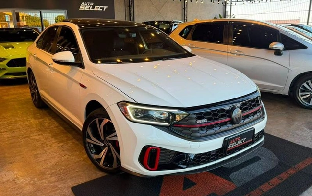 imagem-https://www.socarrao.com.br/sc-vehicle-images-prod/3374299/1790001150411-8405688_3_B_1b890ca589.jpeg
