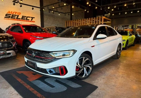 Volkswagen Jetta 2022 Branco — foto 1 de 3