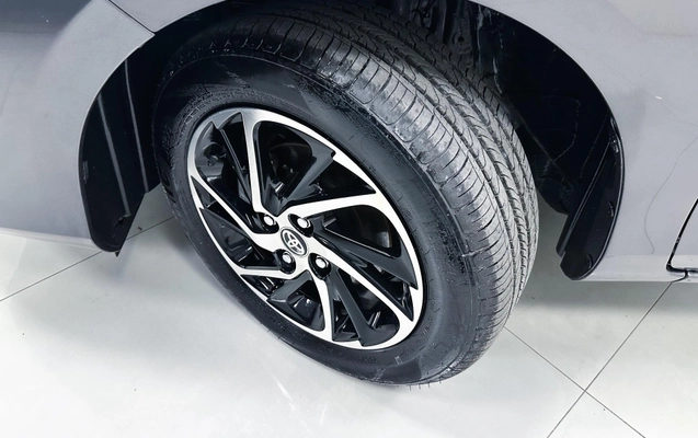 imagem-https://www.socarrao.com.br/sc-vehicle-images-prod/3374317/1787347583155-43e2e72106df49b88d17183660a9b692_1787347558974.jpg