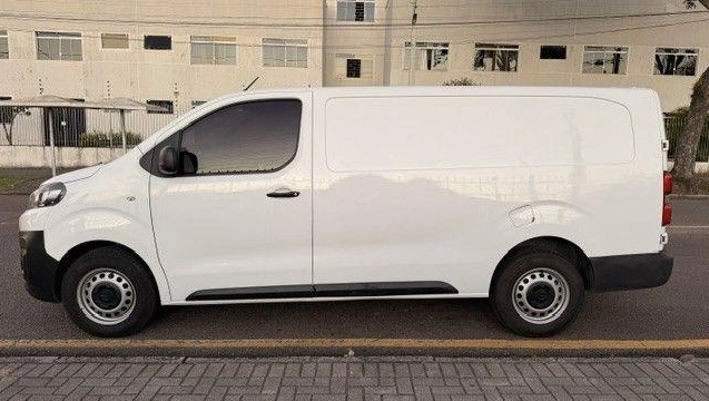 imagem-https://www.socarrao.com.br/sc-vehicle-images-prod/3374318/1787347584949-8405690_6_B_0a830aad53.jpeg