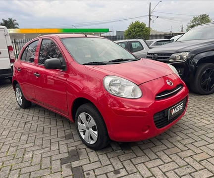 Nissan MARCH 1.0 16V Flex Fuel 5p 2014 Vermelho — foto 1 de 3