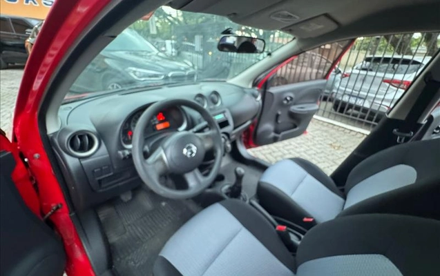 imagem-https://www.socarrao.com.br/sc-vehicle-images-prod/3374923/1787349726212-AYR-7407_05.jpg