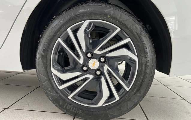 imagem-https://www.socarrao.com.br/sc-vehicle-images-prod/3374979/1787349971600-94d87fb7-97e6-46fb-8060-7f5d0681f729.jpg