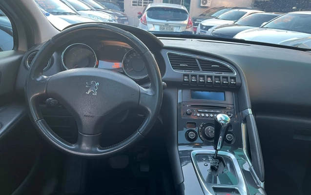 imagem-https://www.socarrao.com.br/sc-vehicle-images-prod/3375727/1787352560800-7_074745.jpg