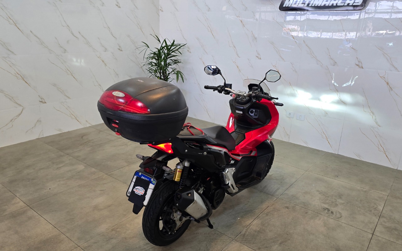 imagem-https://www.socarrao.com.br/sc-vehicle-images-prod/3375776/1787580975036-Ny5qcGc.jpg