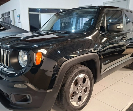 Jeep Renegade 2016 Preto — foto 1 de 3