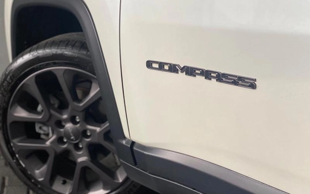 imagem-https://www.socarrao.com.br/sc-vehicle-images-prod/33819/1789573718531-7533412_1_B_db55013e7e.jpeg