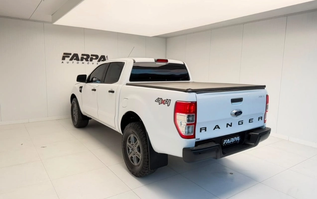 imagem-https://www.socarrao.com.br/sc-vehicle-images-prod/3388177/1787398415039-gb-9a49315.jpeg