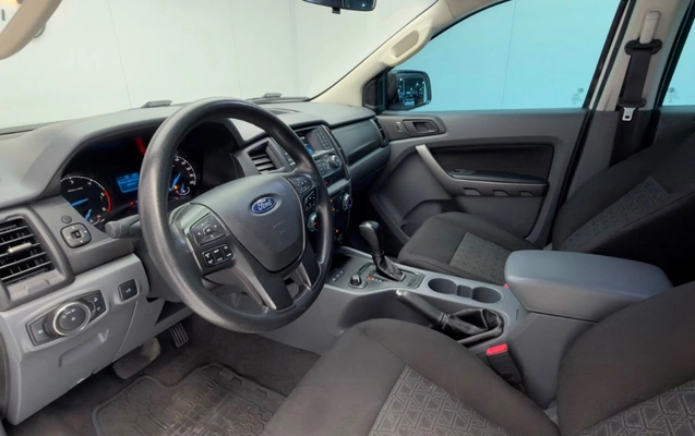 imagem-https://www.socarrao.com.br/sc-vehicle-images-prod/3388177/1787398415043-gb-6b2eefd.jpeg