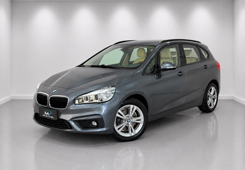 Bmw 220i 2018 Cinza — foto 1 de 3