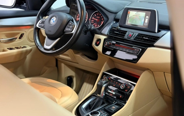 imagem-https://www.socarrao.com.br/sc-vehicle-images-prod/3388213/1787398933496-15_020926.jpg