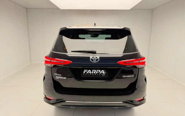 imagem-https://www.socarrao.com.br/sc-vehicle-images-prod/3388220/1787399421325-gb-70636ec.jpeg