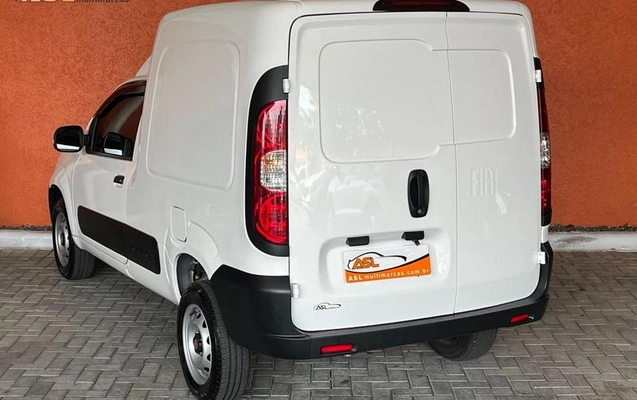 imagem-https://www.socarrao.com.br/sc-vehicle-images-prod/3388221/1787843965424-8405990_8_B_dcaa3fa90d.jpeg