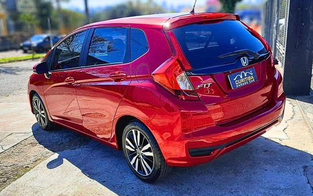 imagem-https://www.socarrao.com.br/sc-vehicle-images-prod/3388223/1789390771869-8406053_3_B_a0bccd07d1.jpeg
