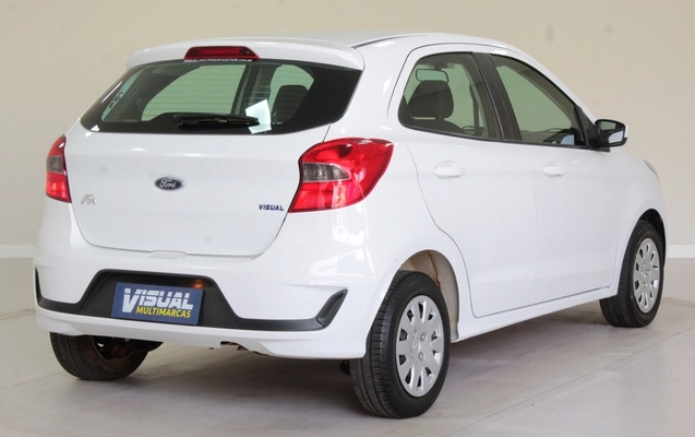 imagem-https://www.socarrao.com.br/sc-vehicle-images-prod/3388245/1787401059200-7_051934.jpg