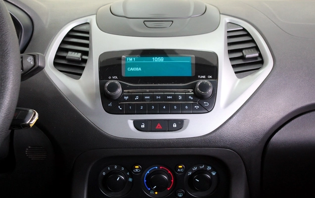 imagem-https://www.socarrao.com.br/sc-vehicle-images-prod/3388245/1787401059207-8_051934.jpg