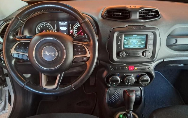 imagem-https://www.socarrao.com.br/sc-vehicle-images-prod/3388283/1789387203059-8132035_3_B_ca264cdf8f.jpeg