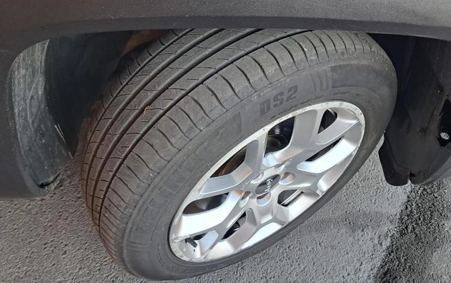 imagem-https://www.socarrao.com.br/sc-vehicle-images-prod/3388283/1789387203077-8132035_12_B_78e9396a11.jpeg