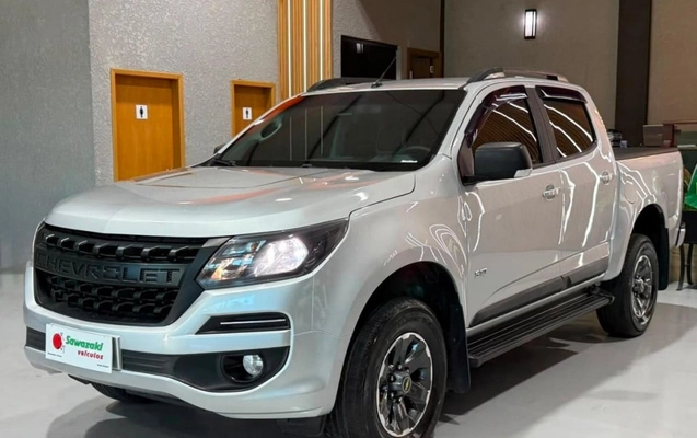 imagem-https://www.socarrao.com.br/sc-vehicle-images-prod/3388292/1787402525612-vehicle_image_1787402480_1112df38f4904d1ae8873aa1bee0f4f3.jpeg