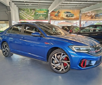 Volkswagen Jetta 2023 Azul — foto 1 de 3