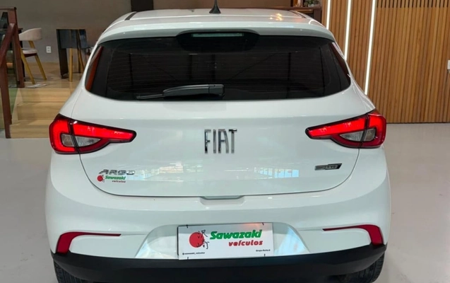 imagem-https://www.socarrao.com.br/sc-vehicle-images-prod/3388338/1787403828879-vehicle_image_1787403794_f002285d96d4855b34ed0c5a6d6c8ea3.jpeg