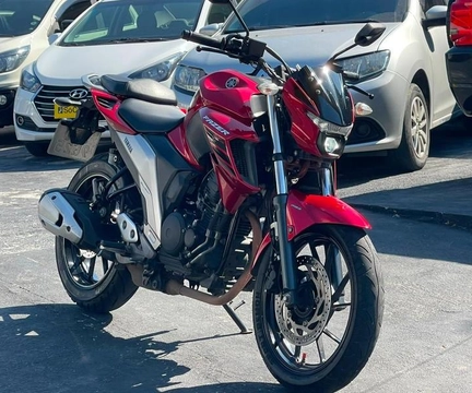 Yamaha FZ25 250 FAZER FLEX 2023 Vermelho — foto 1 de 3