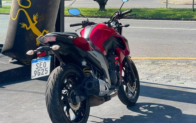 imagem-https://www.socarrao.com.br/sc-vehicle-images-prod/3388366/1787404417207-8395487_1_B_148e06c312.jpeg