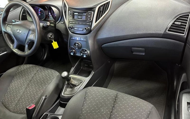 imagem-https://www.socarrao.com.br/sc-vehicle-images-prod/3388415/1787406694712-8375426_4_B_8634b03f8f.jpeg