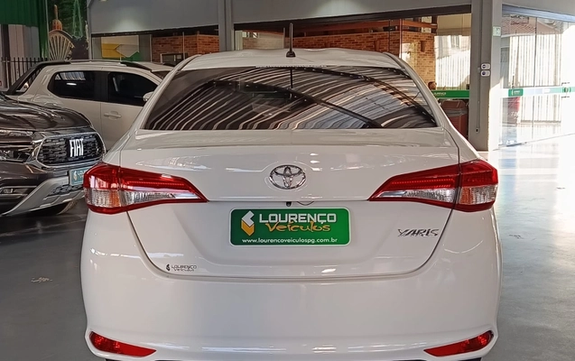 imagem-https://www.socarrao.com.br/sc-vehicle-images-prod/3388418/1788382037913-5msIq7JG8sXWCjxecqJflD9gIBZ3ASti.jpg