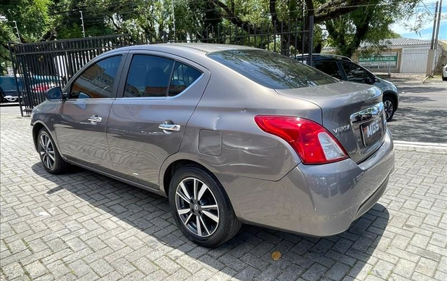 imagem-https://www.socarrao.com.br/sc-vehicle-images-prod/3388429/1787406039803-PRI-9F54_09.jpg