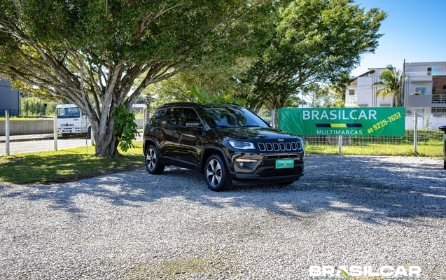 imagem-https://www.socarrao.com.br/sc-vehicle-images-prod/3388436/1787406171216-003_62ccb99d6d6608770baccca3d1fb31a7.jpg