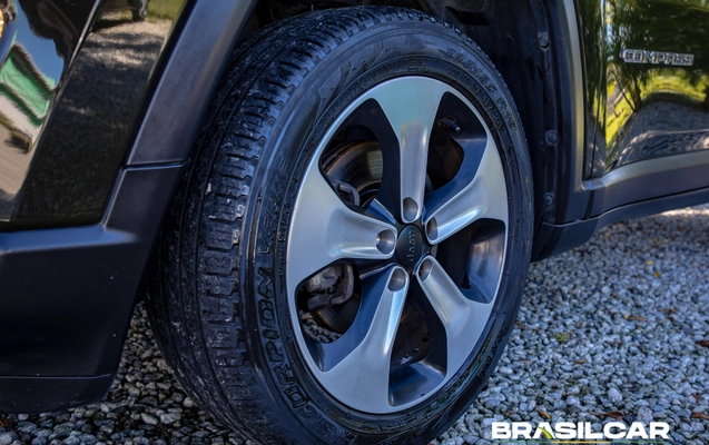 imagem-https://www.socarrao.com.br/sc-vehicle-images-prod/3388436/1787406171221-003_66d3da8812daa056321752e59a99816f.jpg