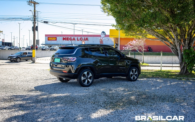 imagem-https://www.socarrao.com.br/sc-vehicle-images-prod/3388436/1787406171224-003_59ca4cc72776075f2db5c6feea66435a.jpg
