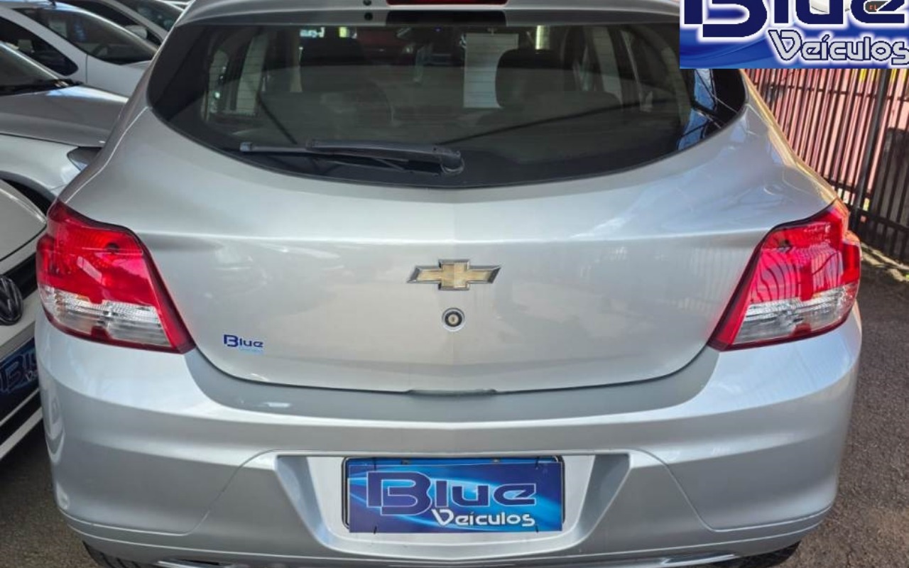 imagem-https://www.socarrao.com.br/sc-vehicle-images-prod/3388438/1788361719866-YXQ2LmpwZWc.jpeg