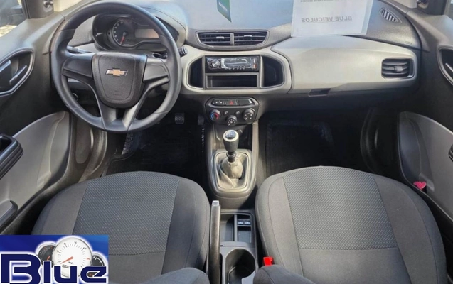 imagem-https://www.socarrao.com.br/sc-vehicle-images-prod/3388438/1788361719939-YXQ3LmpwZWc.jpeg