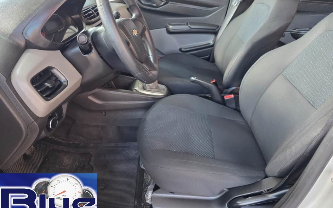 imagem-https://www.socarrao.com.br/sc-vehicle-images-prod/3388438/1788361720001-YXQ4LmpwZWc.jpeg