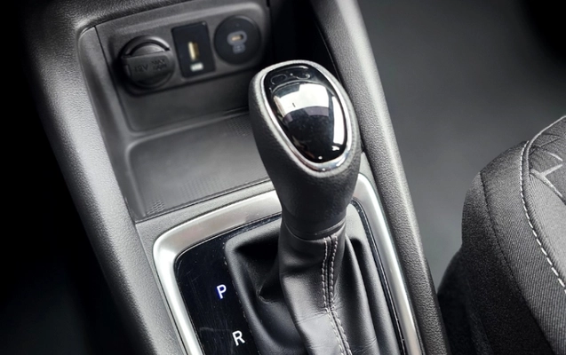 imagem-https://www.socarrao.com.br/sc-vehicle-images-prod/3388457/1788988253099-LLSG02yYeOsO3eJ15r1wJHFLAorHr1Cp.jpg