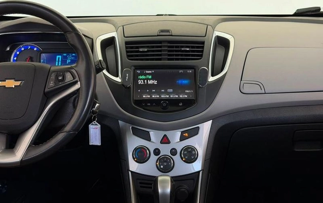 imagem-https://www.socarrao.com.br/sc-vehicle-images-prod/3388489/1788444455735-8394640_6_B_dbfa681795.jpeg