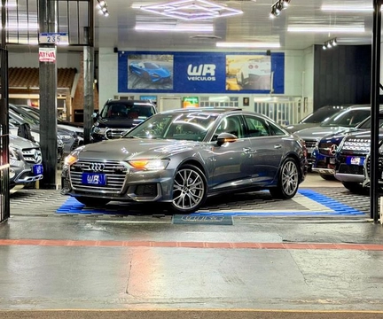 Audi A6 2021 Cinza — foto 1 de 3