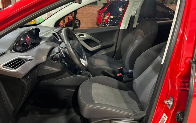 imagem-https://www.socarrao.com.br/sc-vehicle-images-prod/3388498/1787407839390-8275737_12_B_1ac5dc9e3b.jpeg