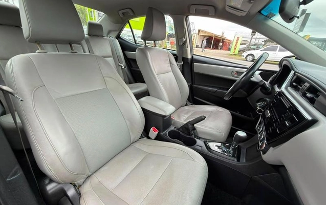 imagem-https://www.socarrao.com.br/sc-vehicle-images-prod/3388519/1788010082904-8406458_3_B_51b47451a6.jpeg