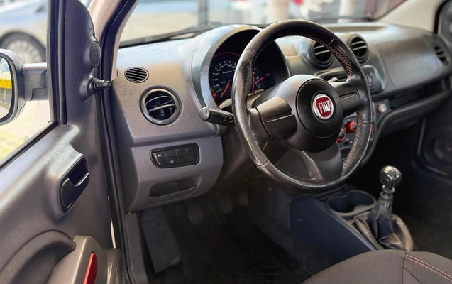 imagem-https://www.socarrao.com.br/sc-vehicle-images-prod/3388520/1789496450219-8405237_6_B_53a23c4005.jpeg