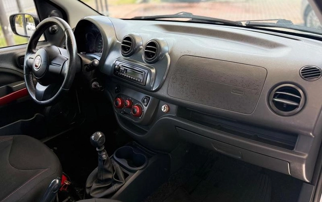 imagem-https://www.socarrao.com.br/sc-vehicle-images-prod/3388520/1789496450223-8405237_9_B_6f3d18545d.jpeg
