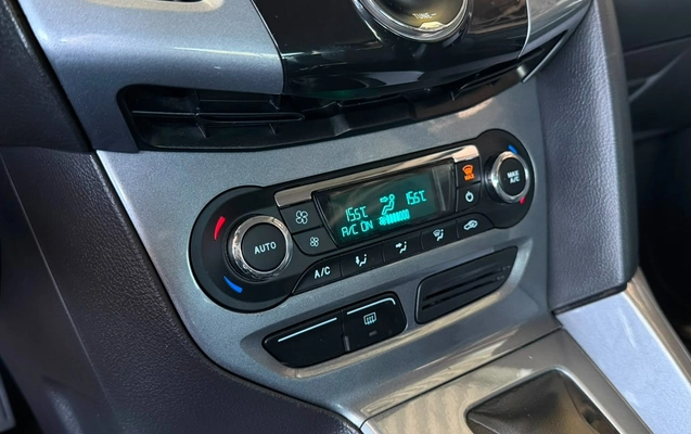 imagem-https://www.socarrao.com.br/sc-vehicle-images-prod/3388523/1787408322032-V2hhdHNBcHAgSW1hZ2UgMjAyNi0wOC0yMiBhdCAxMS4wMS4yNCAoMSkuanBlZw.jpeg