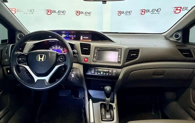 imagem-https://www.socarrao.com.br/sc-vehicle-images-prod/3388552/1787409026341-8406559_4_B_9d8bf31a83.jpeg