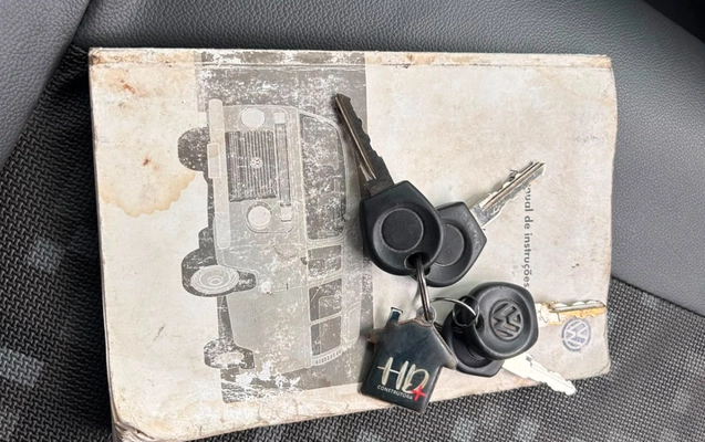 imagem-https://www.socarrao.com.br/sc-vehicle-images-prod/3388560/1787409079694-V2hhdHNBcHAgSW1hZ2UgMjAyNi0wOC0xNSBhdCAxMC40NS4xNS5qcGVn.jpeg