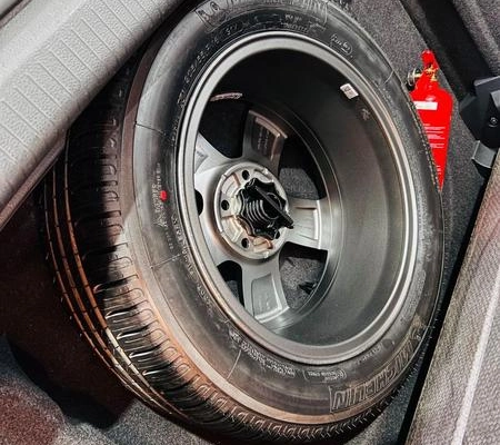 imagem-https://www.socarrao.com.br/sc-vehicle-images-prod/3388566/1788181345582-8406943_20_B_52f0df31d5.jpeg