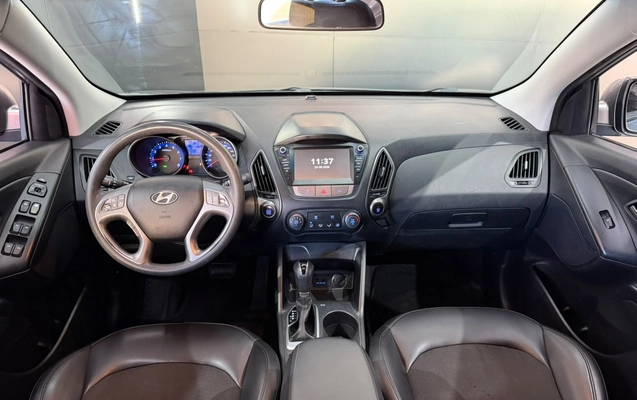 imagem-https://www.socarrao.com.br/sc-vehicle-images-prod/3388605/1792498924545-003_911a8dabf6eaccc859176816f21e068f.jpeg